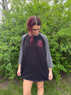 DELANEY DESTROYS RAGLAN TEE