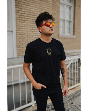 Camiseta con logo de Signature Box