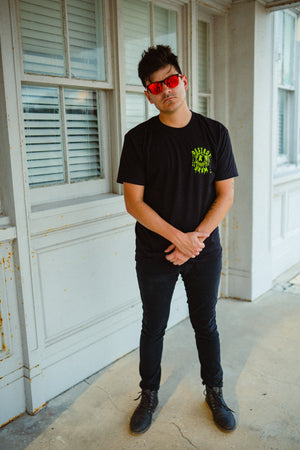 Camiseta con logo de Signature Box