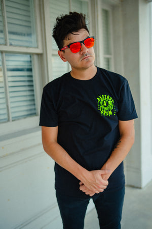 Camiseta con logo de Signature Box