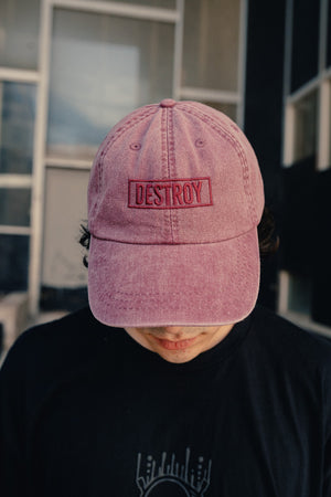 EMBROIDERED BOX LOGO CAP