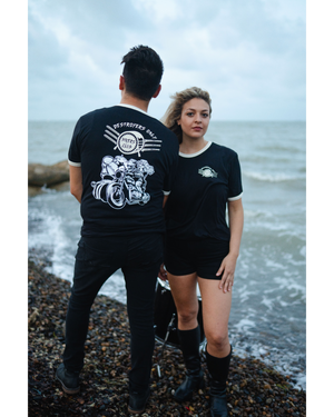 Camiseta con logo de Signature Box