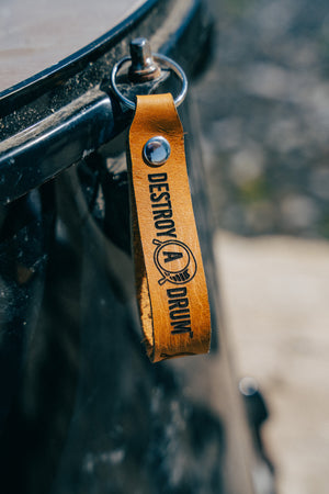 DESTRUCTION LEATHER KEY TAG