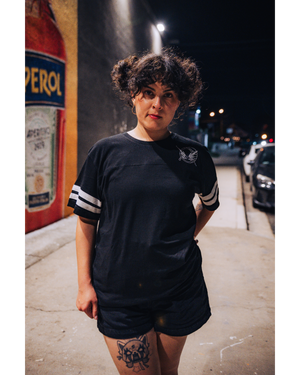 Camiseta con logo de Signature Box