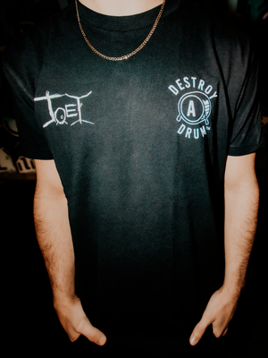 JOEY CASTRO SIGNATURE ARTIST TEE - TEMPLE