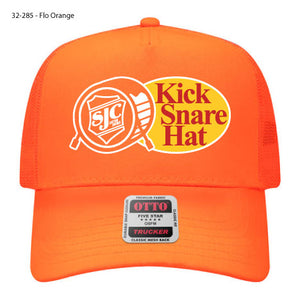 CASQUETTE AVEC LOGO EN BOÎTE BRODÉE