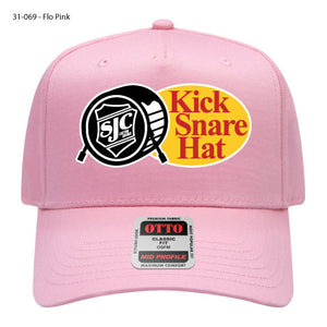 CASQUETTE AVEC LOGO EN BOÎTE BRODÉE
