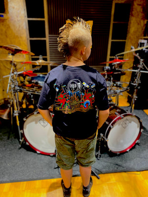 CAMISETA DEL ARTISTA CON LA FIRMA DE MATT GREINER